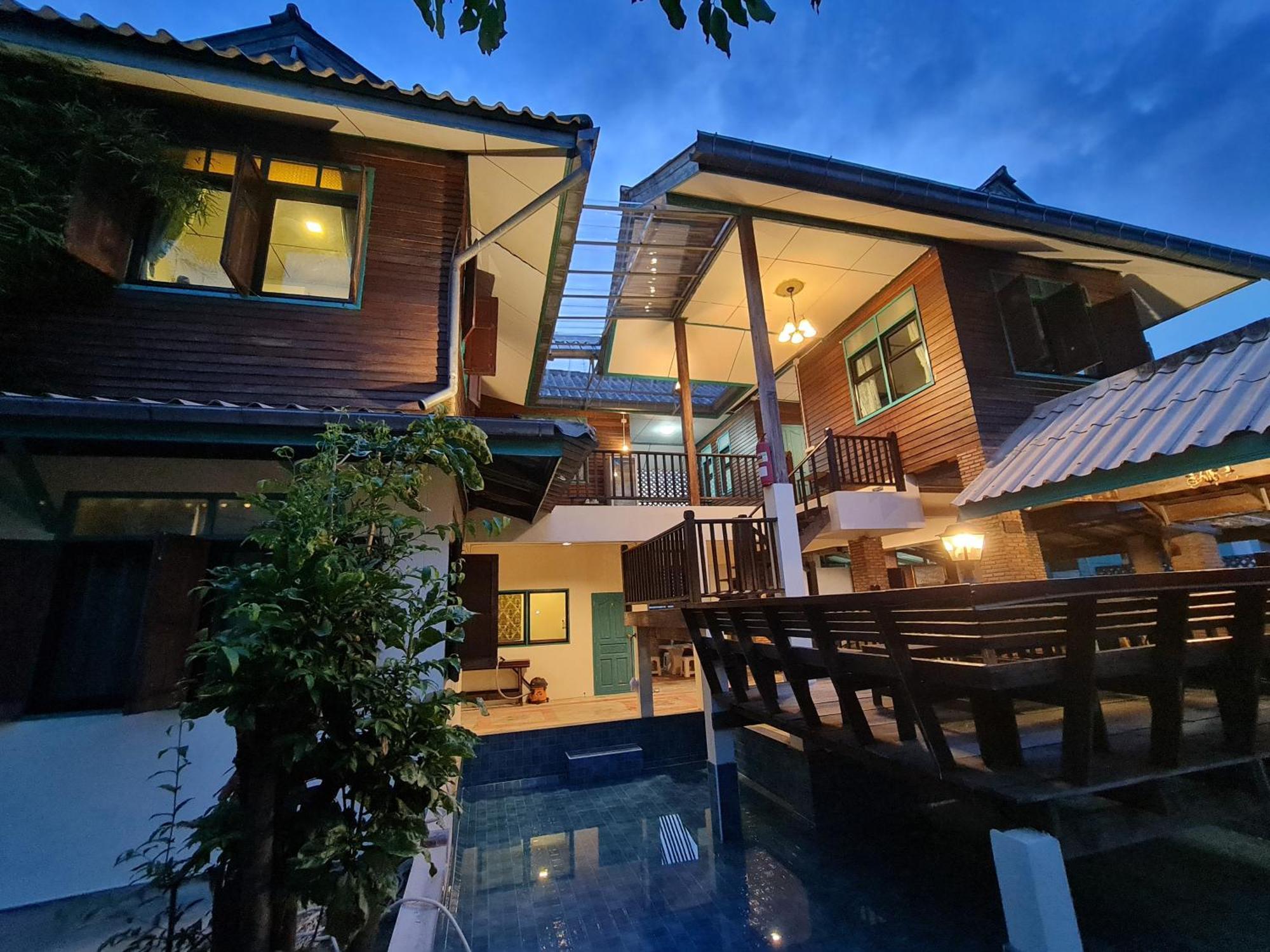 Tepbunthomhouse Ayutthaya Apartment Екстериор снимка