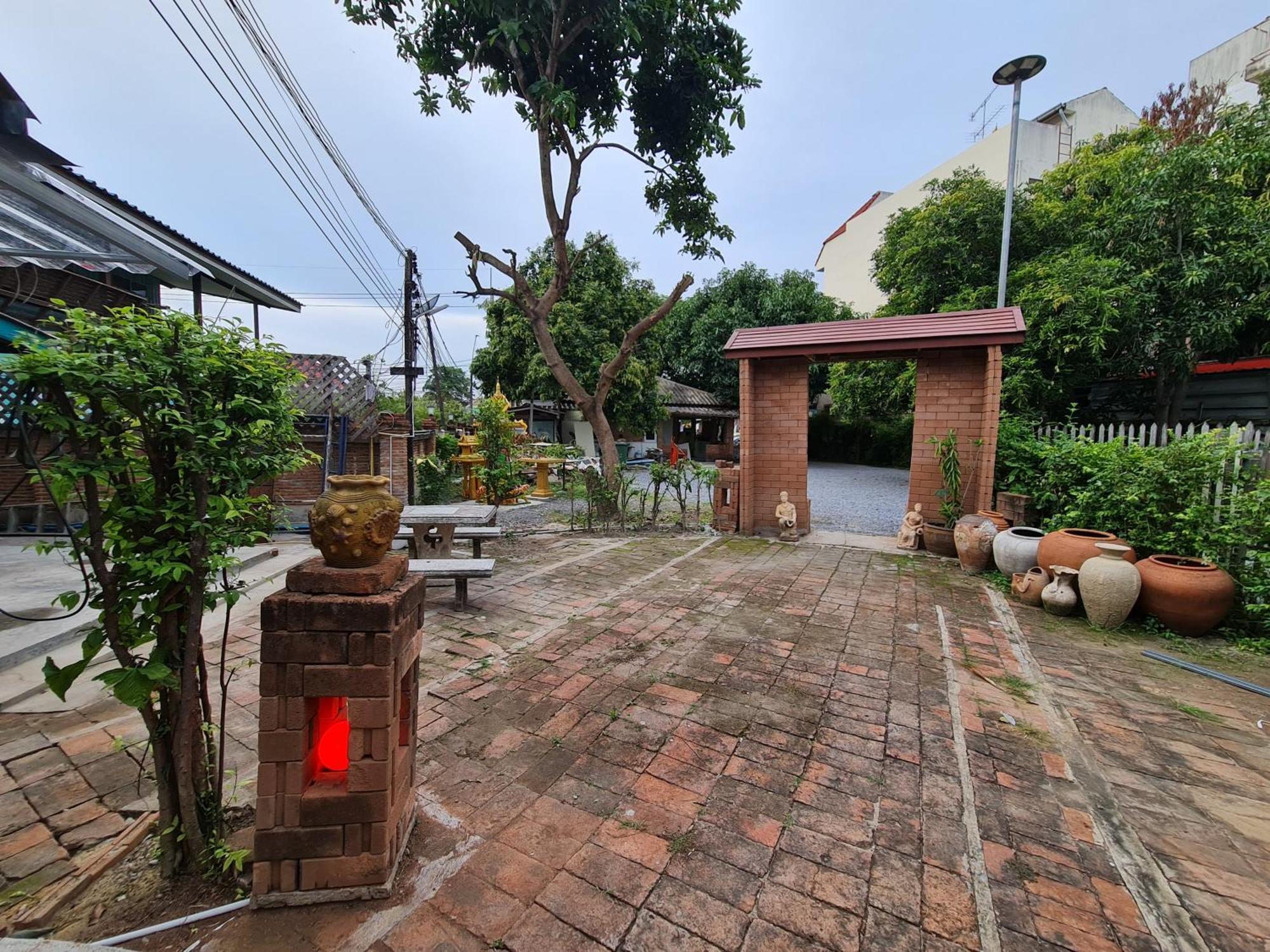 Tepbunthomhouse Ayutthaya Apartment Екстериор снимка