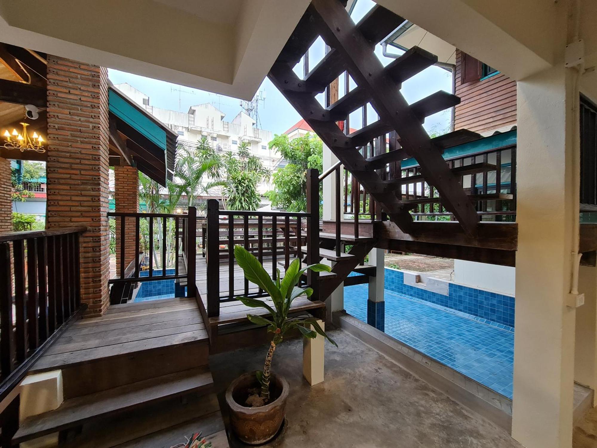 Tepbunthomhouse Ayutthaya Apartment Екстериор снимка