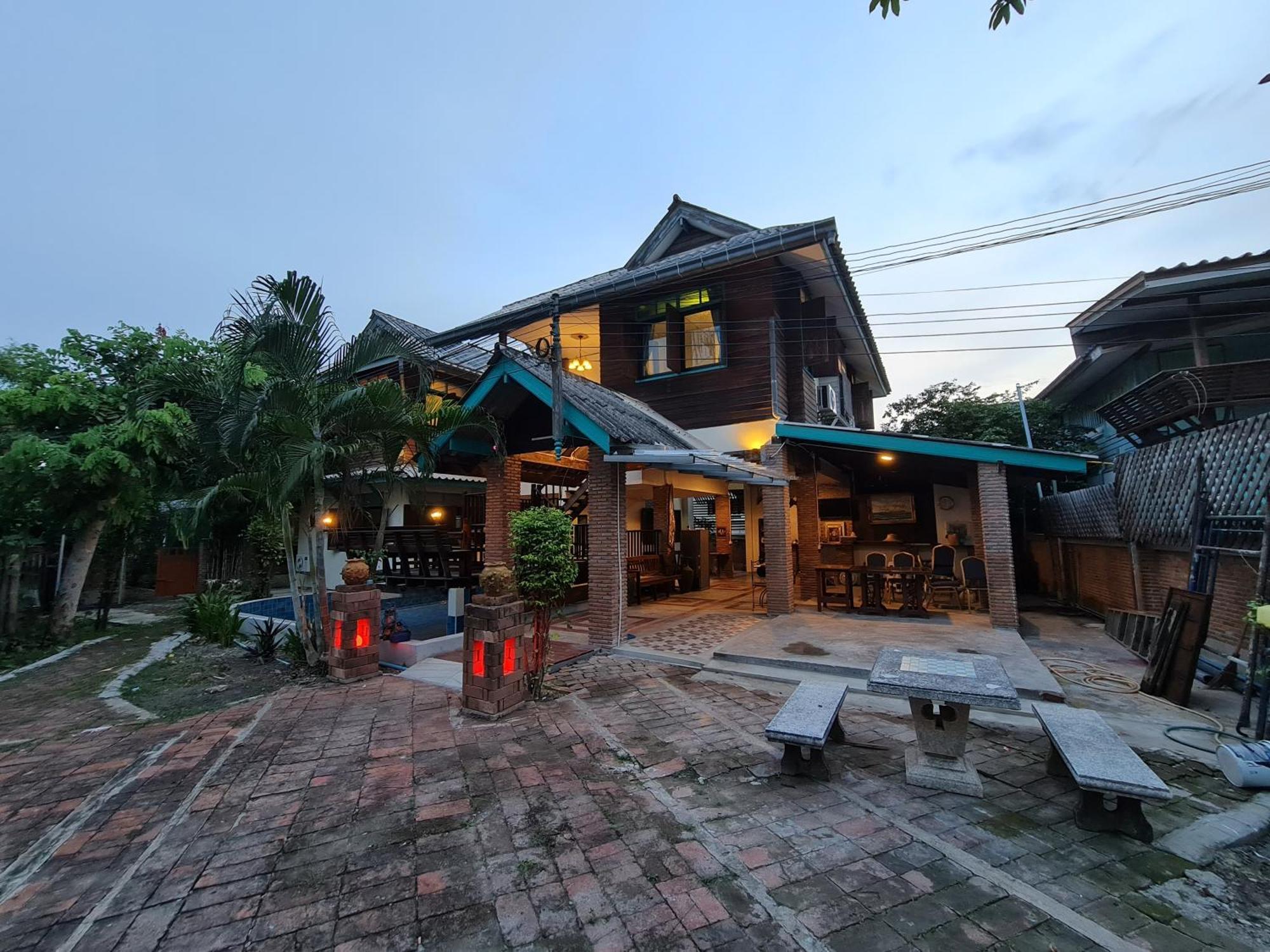Tepbunthomhouse Ayutthaya Apartment Екстериор снимка
